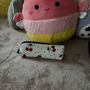 ☀️Kate Spade Cream Cherry Dot Pouch